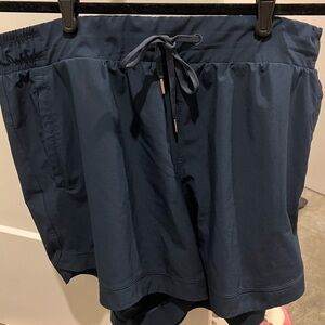 CALIA Carrie Underwood shorts